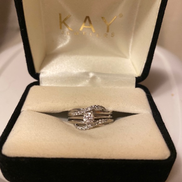 Diamond ring - Picture 2 of 6